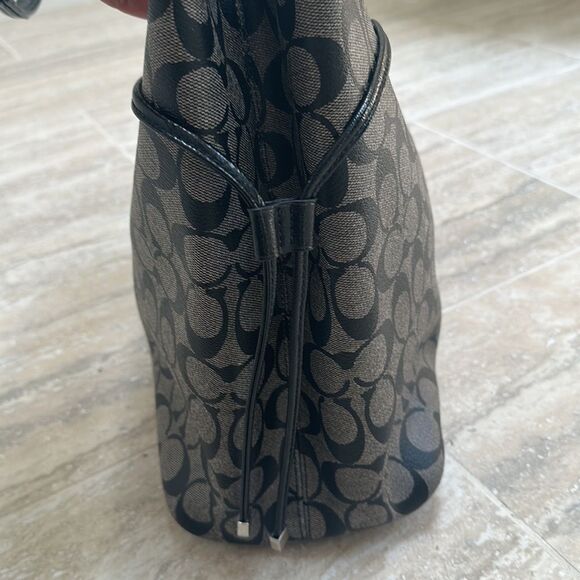 Coach signature tote bag black and gray - Picture 3 of 10